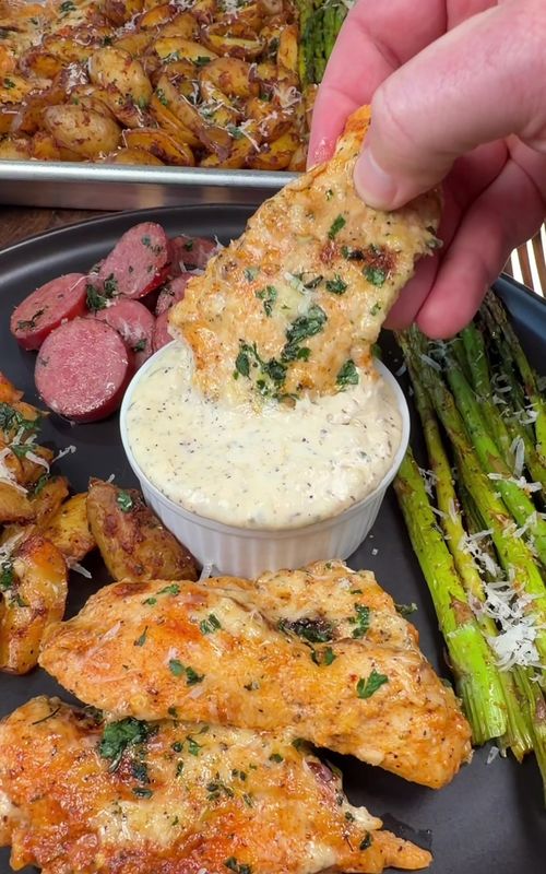 Garlic Parmesan Sheet Pan Chicken and Veggies
