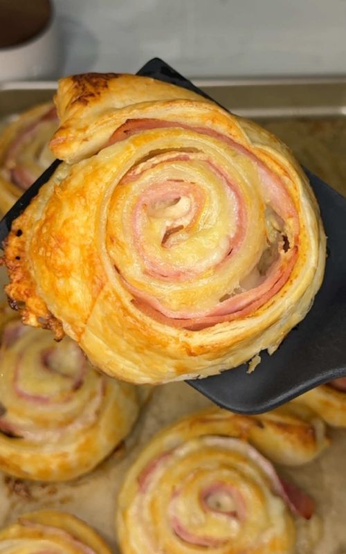Ham and Swiss Pinwheels