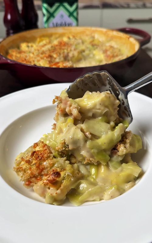 Creamy Leek Tortellini Bake