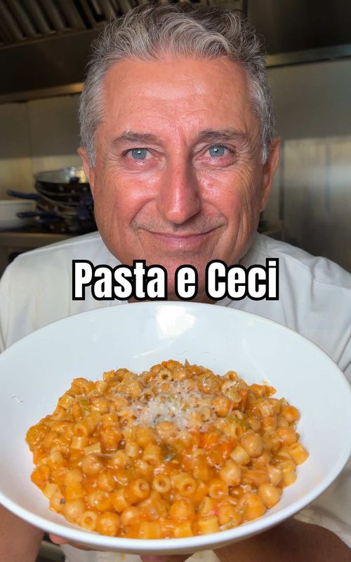 Pasta e Ceci (Chickpeas and Pasta the Roman Way)
